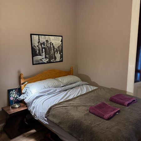 Central Room In Historic Tenement Shared Apartment Near Old Town Edinburgh Ngoại thất bức ảnh